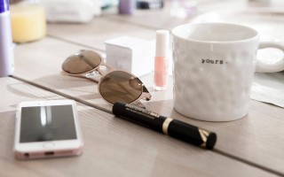 苹果隐藏app的方法（苹果手机一键隐藏所有应用）