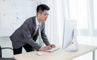 跑业务遇到闭门羹 看看这位小业务员如何面对
