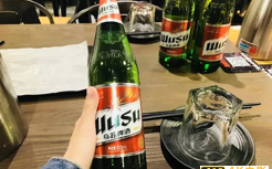 深度｜不甘网红想长红，开始精耕的乌苏啤酒还能红多久？