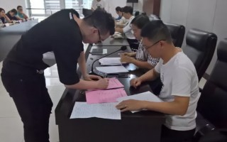 公务员也有“离职潮”，一封“辞职信”揭露，行外人：难以理解