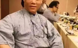 柳传志教科书一日游，福建诚信教育课外书被教务处要求统一收回