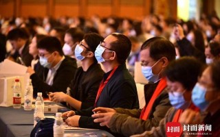 创新工场李开复：从AI+到+AI，AI四波浪潮将重塑各行各业