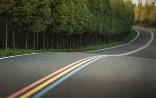 Stack Overflow 2022 报告：亚马逊云科技的软件开发“武器库”