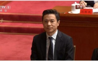 李彦宏获颁改革先锋奖章：百度将在正确轨道上为人类服务
