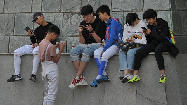 一天狂发300个短视频，营销号流水线的秘密是什么-第1张图片-90博客网