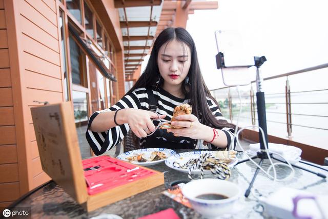 社交电商vs内容电商，哪个才是未来电商发展的大势-第2张图片-90博客网