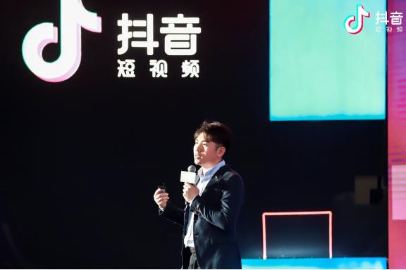 抖音区域互动营销爆款法则解密-第3张图片-90博客网