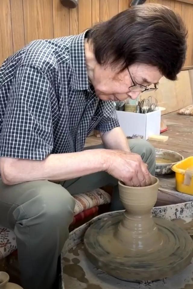 4种变现方式,拆解海外达人的视频号运营逻辑-第3张图片-90博客网 4种变现方式,拆解海外达人的视频号运营逻辑-第3张图片-90博客网