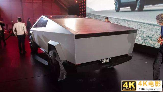 已知宇宙中最具创意广告：哥已预订特斯拉，蜘蛛窗版！-第9张图片-90博客网