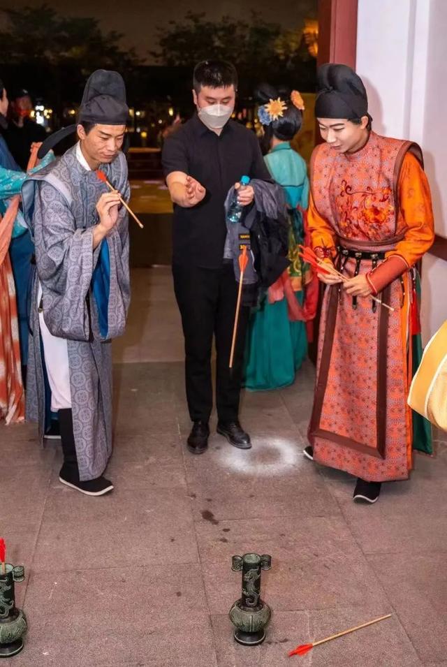 全媒体热议 | 小红书种草，微博达人力荐！这份精彩的演艺指南不容错过-第24张图片-90博客网