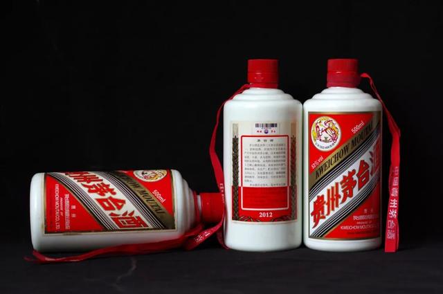 茅台上线数字营销APP吓到了谁？白酒股应声大跌-第2张图片-90博客网