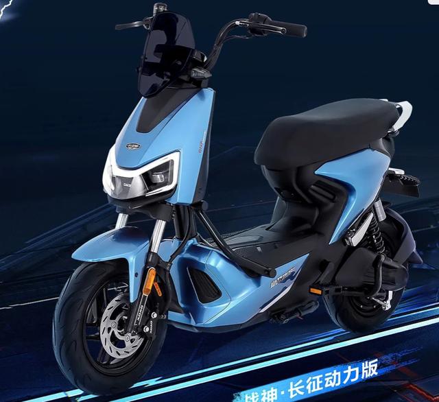 2款精品电动车来了，造型极具战斗力，续航超100km，可轻松上牌-第2张图片-90博客网