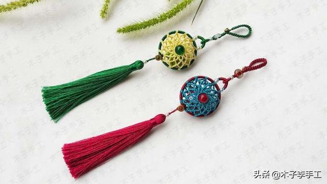 镂空香囊挂件的详细编织图解，步骤太多，保存下来慢慢看哦-第1张图片-90博客网