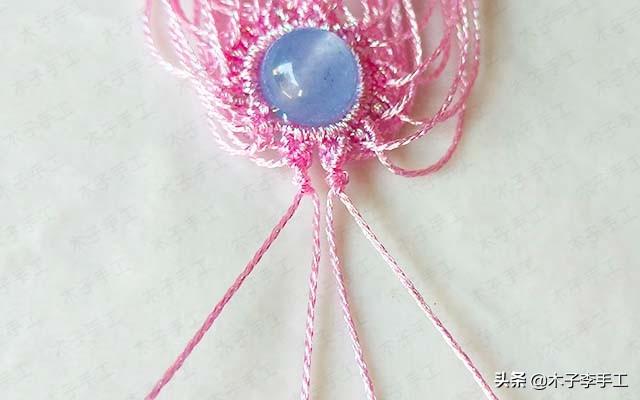 镂空香囊挂件的详细编织图解，步骤太多，保存下来慢慢看哦-第16张图片-90博客网