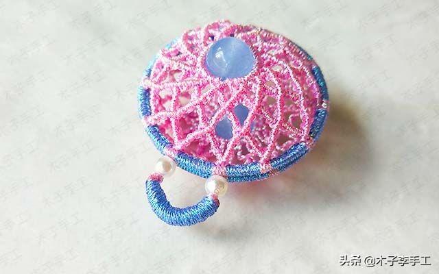 镂空香囊挂件的详细编织图解，步骤太多，保存下来慢慢看哦-第40张图片-90博客网