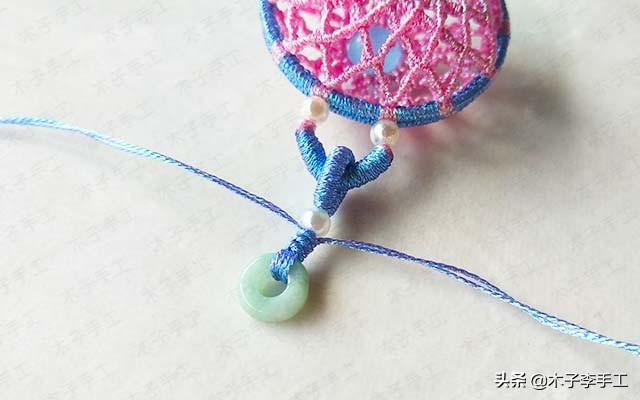 镂空香囊挂件的详细编织图解，步骤太多，保存下来慢慢看哦-第45张图片-90博客网
