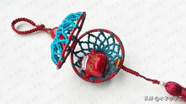 镂空香囊挂件的详细编织图解，步骤太多，保存下来慢慢看哦-第69张图片-90博客网