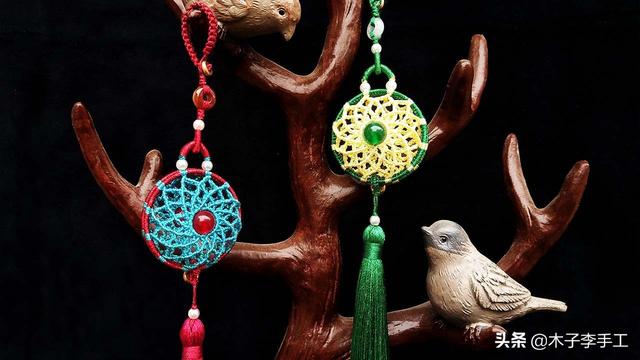 镂空香囊挂件的详细编织图解，步骤太多，保存下来慢慢看哦-第68张图片-90博客网