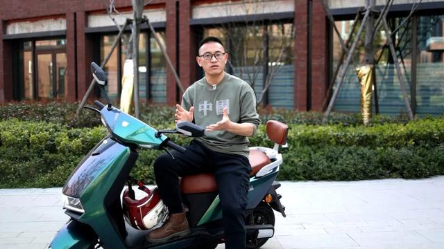绿源MKK极影评测:续航100公里,核心部件质保6年,适合外卖小哥-第9张图片-90博客网 绿源MKK极影评测:续航100公里,核心部件质保6年,适合外卖小哥-第9张图片-90博客网