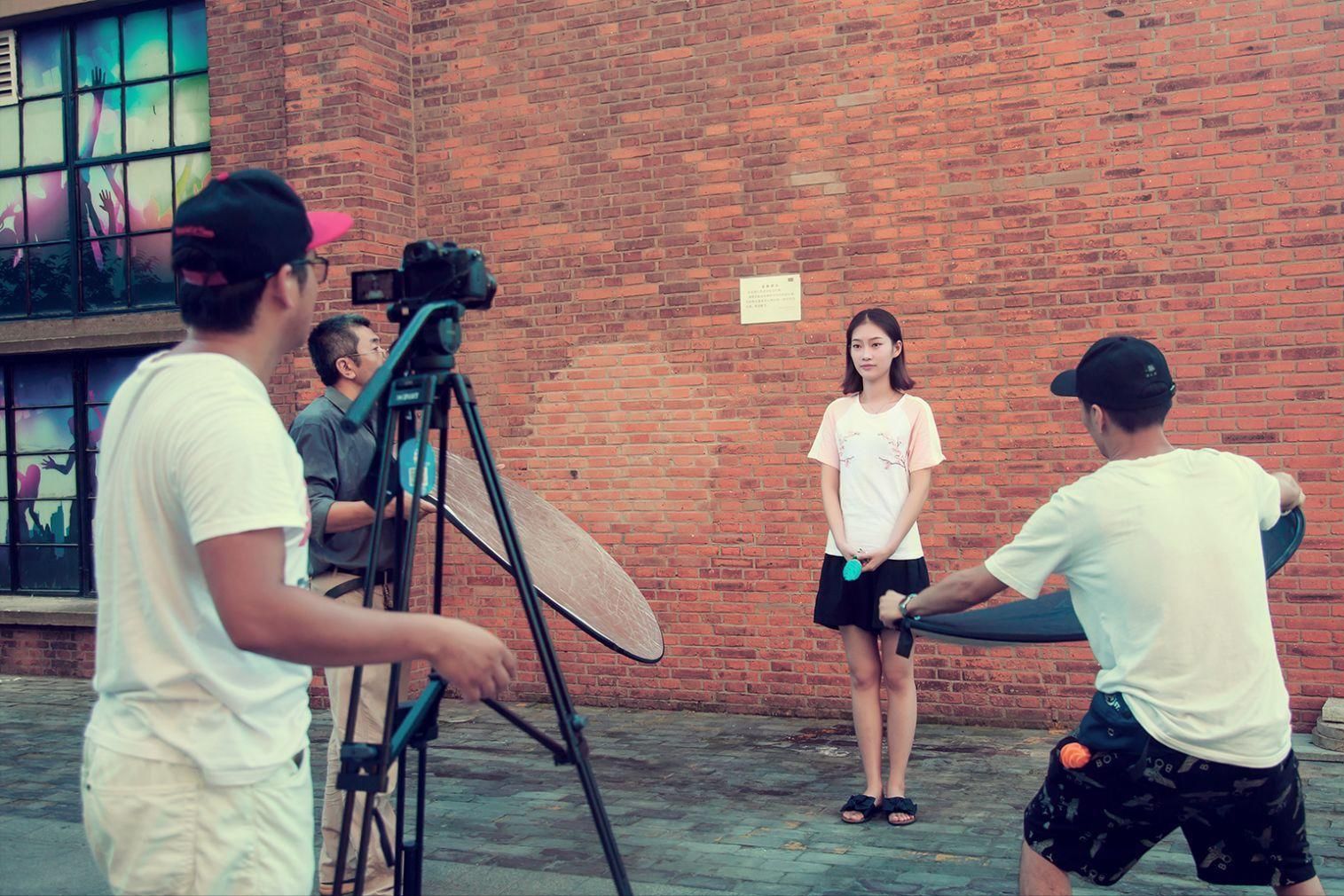 短视频的特征，短视频运营必看知识！-第1张图片-90博客网