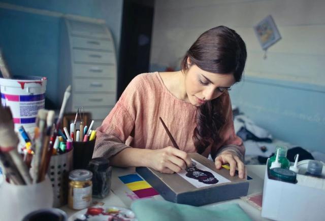 变现能力惊人的小红书，该怎么做推广和投放？-第1张图片-90博客网