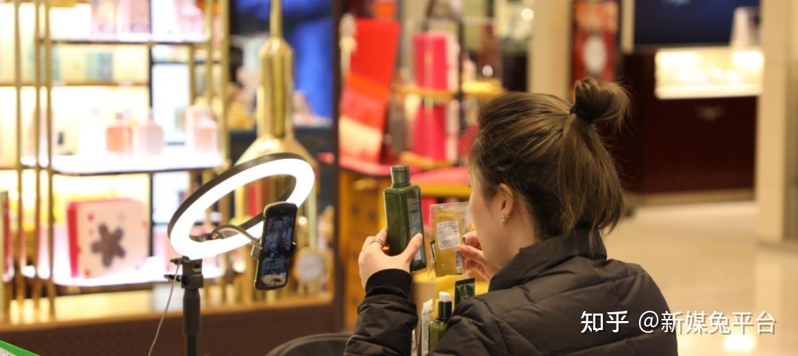 抖音短视频直播平台，掌握这些运营技巧，快速提升直播间 ... ...-第2张图片-90博客网