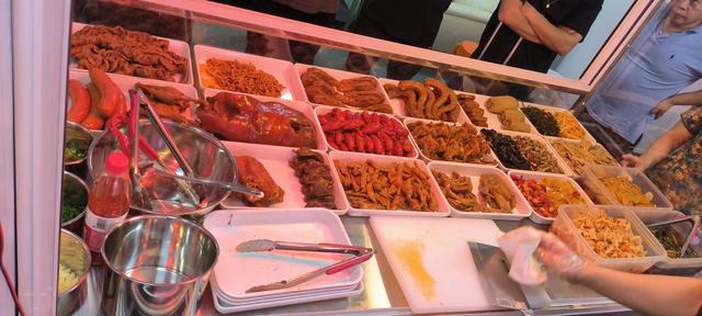 卤味熟食店怎么制定对应的营销策略，让销售额翻倍-第1张图片-90博客网