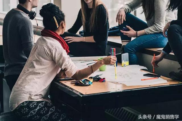 没背景的人,如何经营有价值的人脉?-第1张图片-90博客网 没背景的人,如何经营有价值的人脉?-第1张图片-90博客网