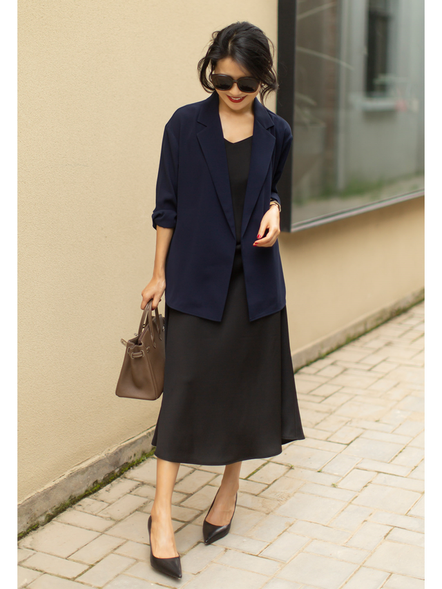 职场上班衣服不用买太多,这5组搭配cp就够,时髦大方又气质-第7张图片-90博客网 职场上班衣服不用买太多,这5组搭配cp就够,时髦大方又气质-第7张图片-90博客网