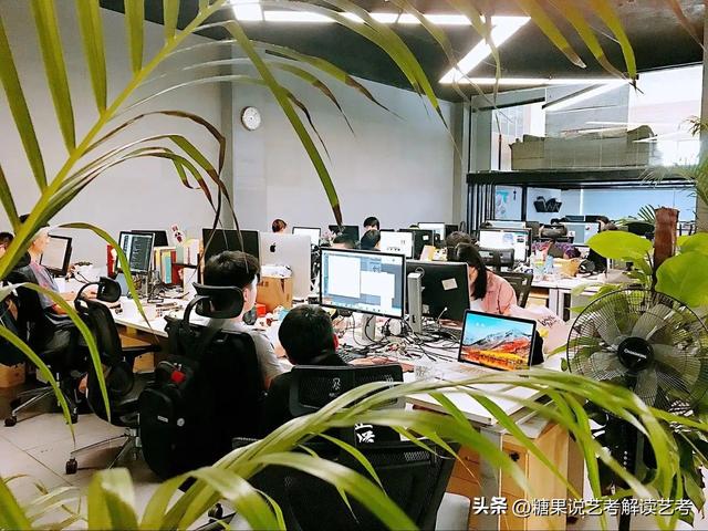 艺考生哪个方向找工作靠谱:篇6:播音主持媒体网红类有哪些工作-第1张图片-90博客网 艺考生哪个方向找工作靠谱:篇6:播音主持媒体网红类有哪些工作-第1张图片-90博客网