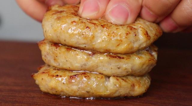 上了年龄要管住嘴,建议“4少吃,3多吃”,为了健康要懂得忌口-第5张图片-90博客网 上了年龄要管住嘴,建议“4少吃,3多吃”,为了健康要懂得忌口-第5张图片-90博客网