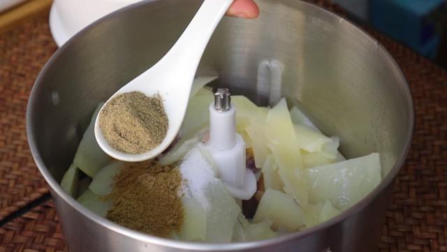 上了年龄要管住嘴,建议“4少吃,3多吃”,为了健康要懂得忌口-第8张图片-90博客网 上了年龄要管住嘴,建议“4少吃,3多吃”,为了健康要懂得忌口-第8张图片-90博客网