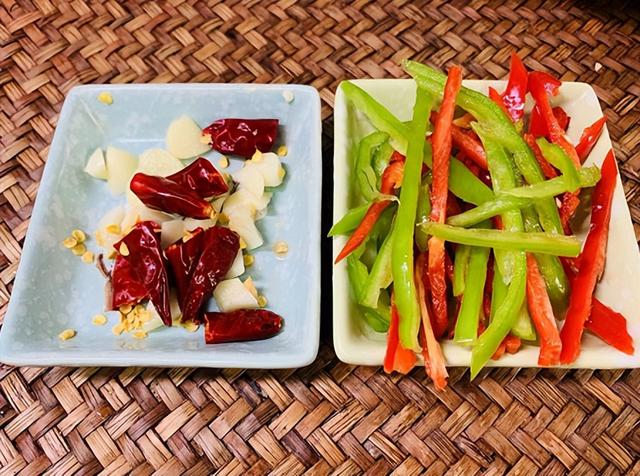 上了年龄要管住嘴,建议“4少吃,3多吃”,为了健康要懂得忌口-第17张图片-90博客网 上了年龄要管住嘴,建议“4少吃,3多吃”,为了健康要懂得忌口-第17张图片-90博客网