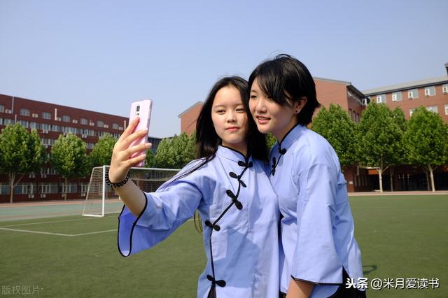 主持过多场千人社群活动之后，有6条价值80万的经验免费分享-第6张图片-90博客网