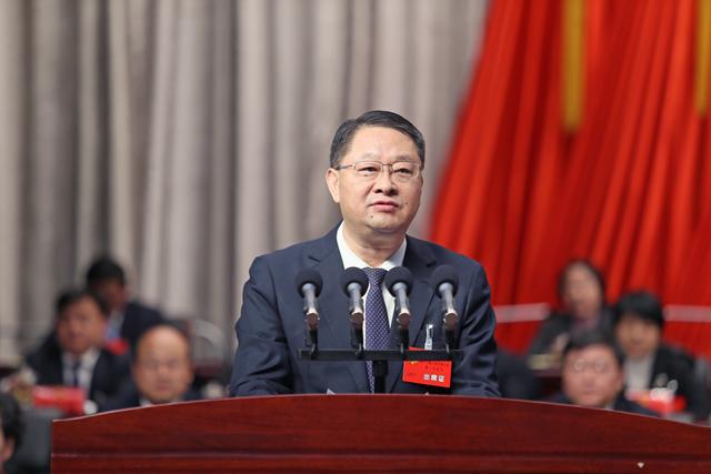 邳州市十八届人大一次会议闭幕！新一届市人大、市政府领导班子选出-第15张图片-90博客网