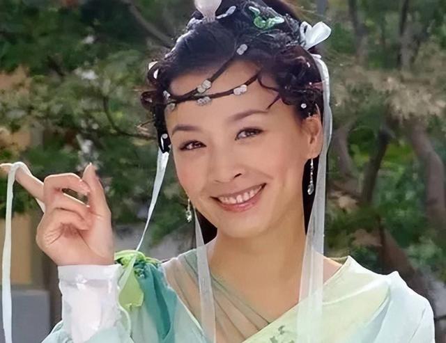 张庭夫妇和他们的“微商帝国”：从草根到明星富豪，路子很野-第2张图片-90博客网