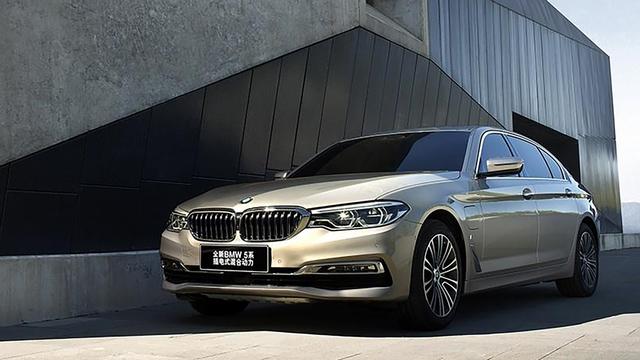 宝马BMW 新5系插电式混动车型高压紧急切断如何操作？-第1张图片-90博客网