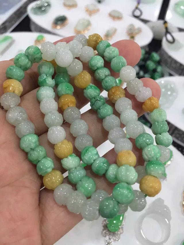 如何组建一个翡翠微商团队-第5张图片-90博客网